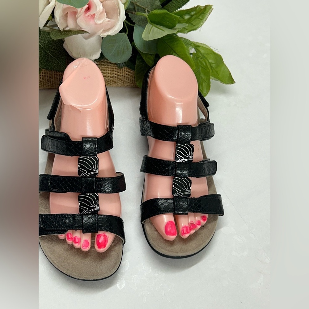 Vionic Black Strappy Sandals